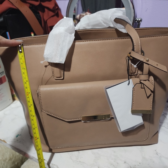 Purse - Picture 6 of 7